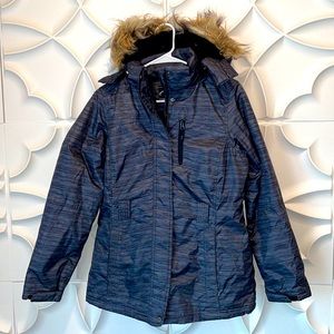 CB Sport hooded jacket size S.      6